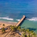 Waikiki - Beach and Diamond Head (Park Shore Waikiki, Hawaii)